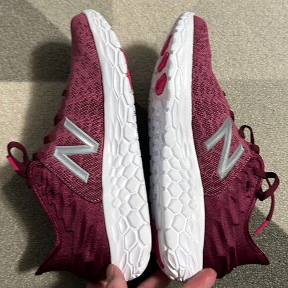 New Balance Fresh Foam Beacon V2 Running Sneakers Women's Size 7.5D - Picture 10 of 16